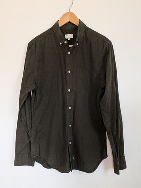 Slim Fit Men's Olive Green Button-Down Shirt - Long Sleeve - Medium